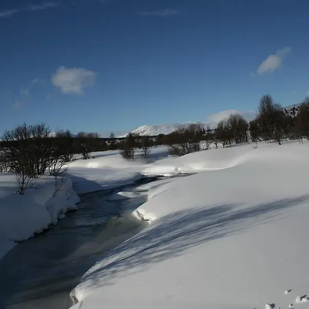 Bed & Breakfast Furulund 2*